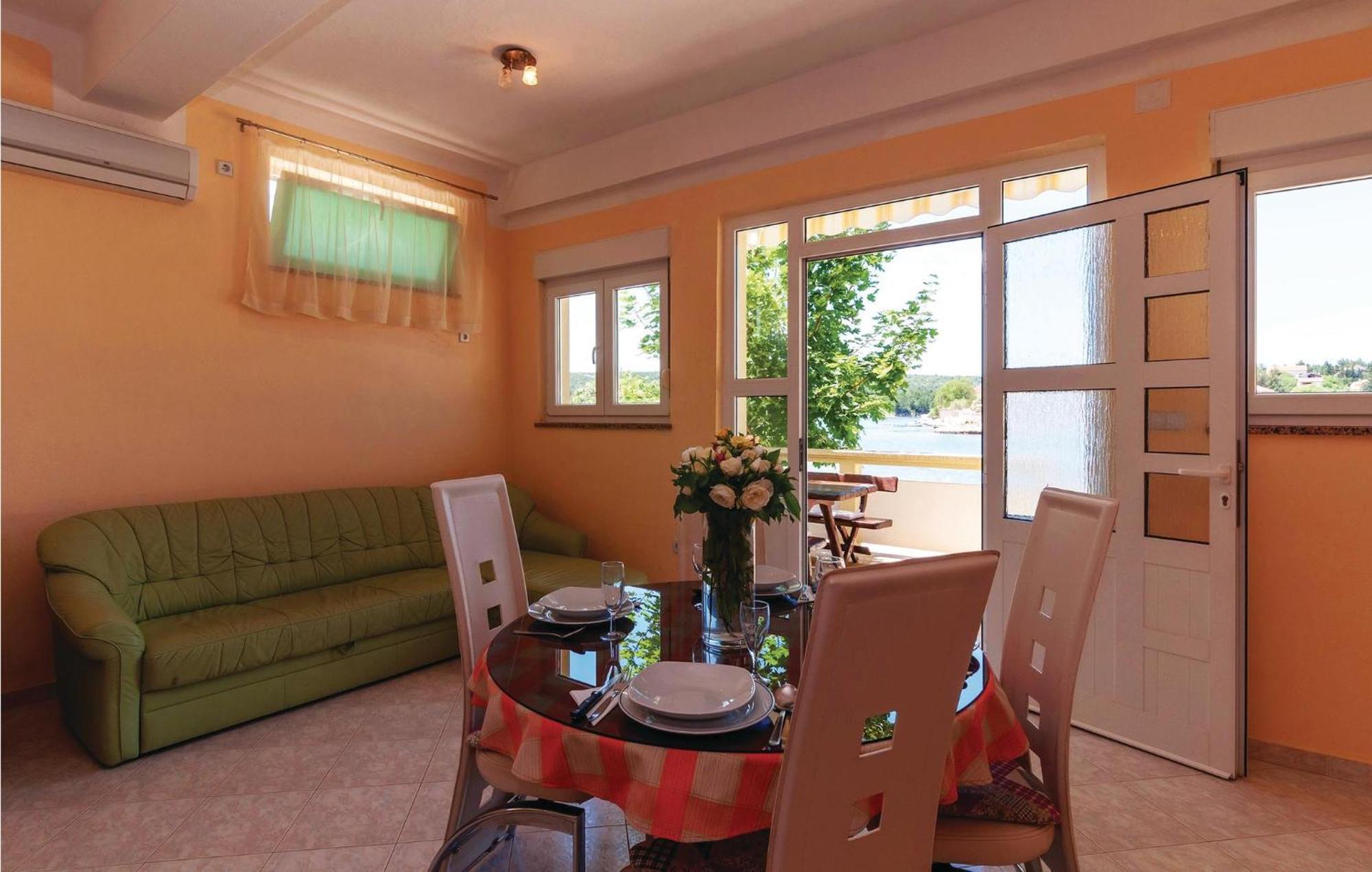 Anić Awesome Apartment In Ribnica-Krusevo With Kitchen מראה חיצוני תמונה