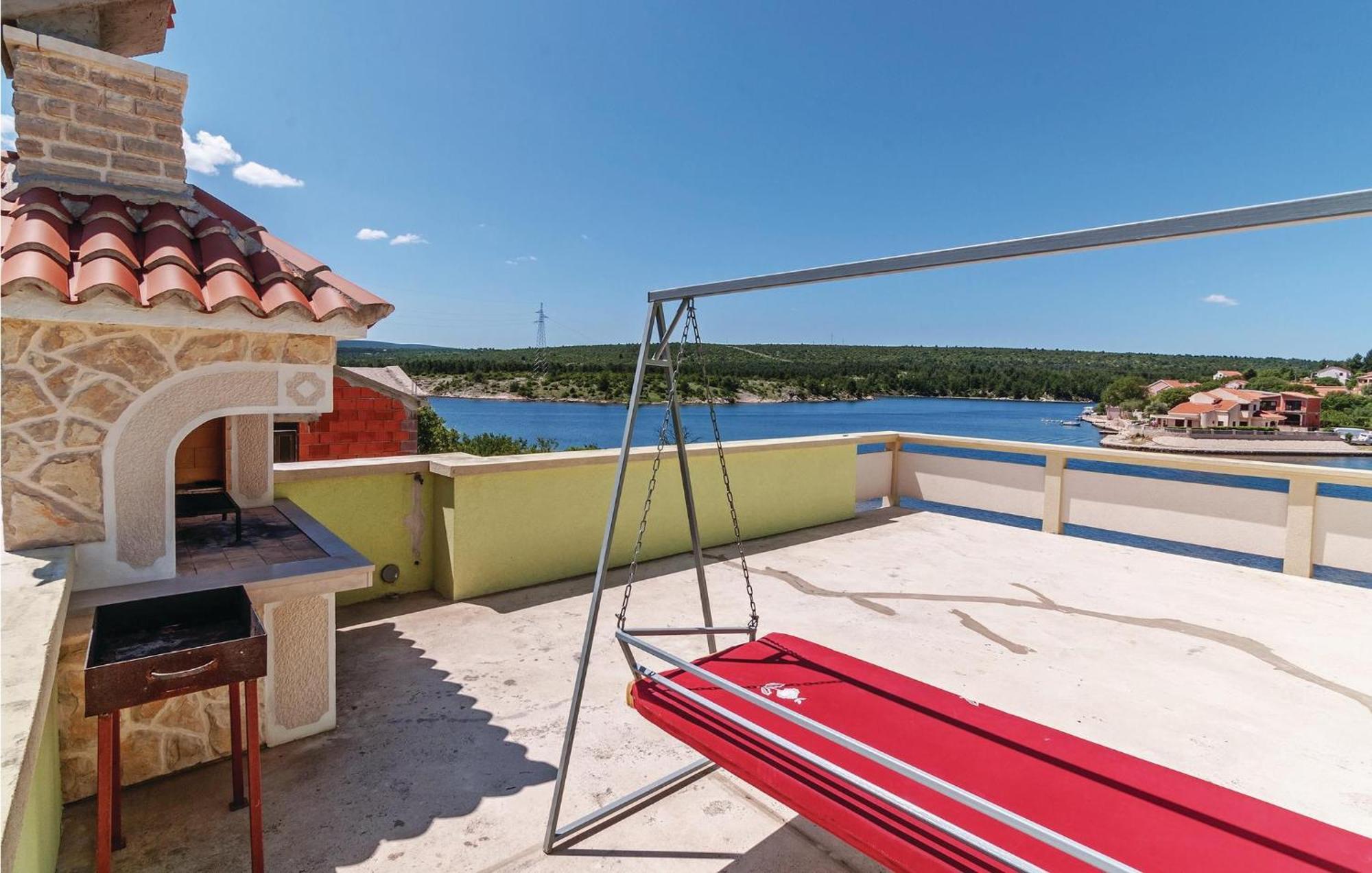 Anić Awesome Apartment In Ribnica-Krusevo With Kitchen מראה חיצוני תמונה